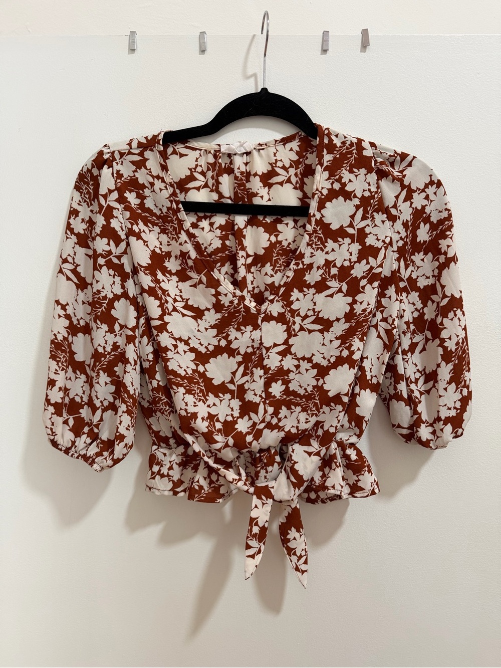 Sienna Sky Rust and White Floral Tie-Front Peplum Blouse